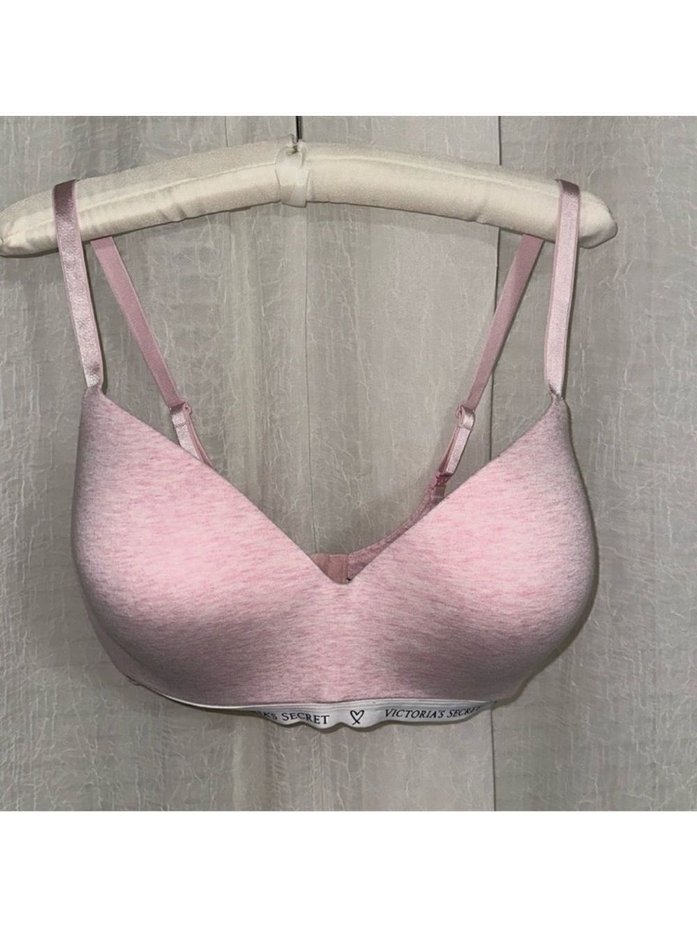 VS 38DD Cotton Blend Pink White Versatile Bra